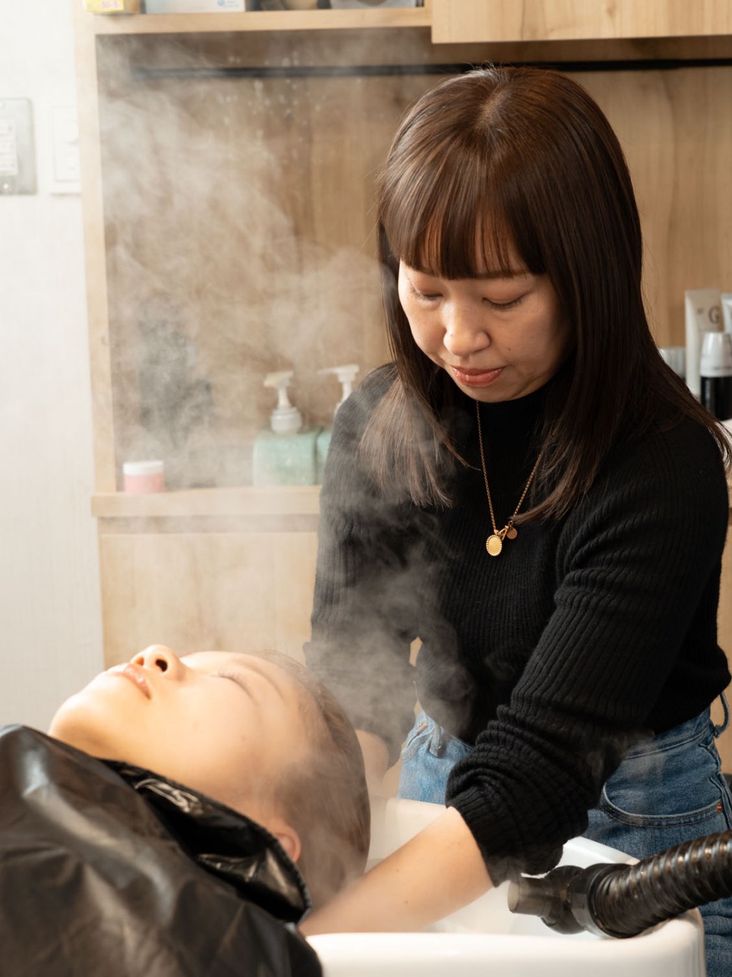 kamiken.galleria ヘッドスパの施術